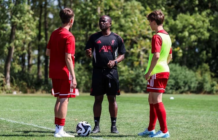 Liverpool FC Summer Football Performance 1 Week Camp for Boys RADLEY COLLEGE, OXFORDSHIRE