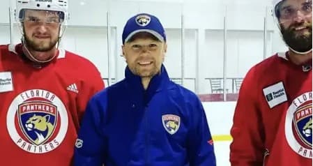 BLITZ SKILLS ICE HOCKEY CAMP WITH MAX IVANOV