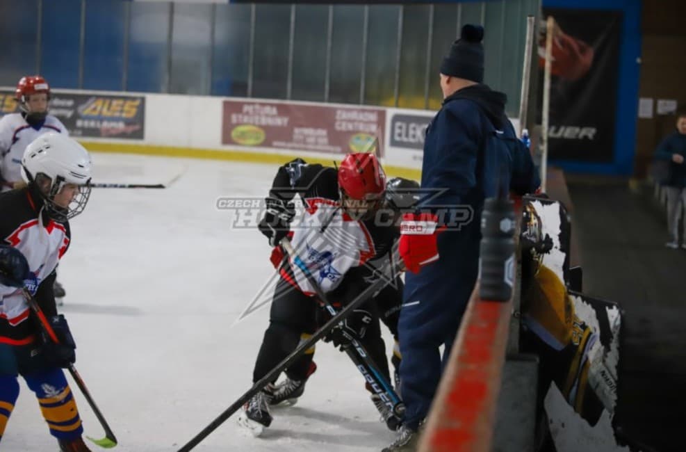 Czech International Ice Hockey Camp Spring 2026 Youth